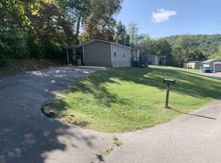 16 Alcove Ln, Candler, NC 28715