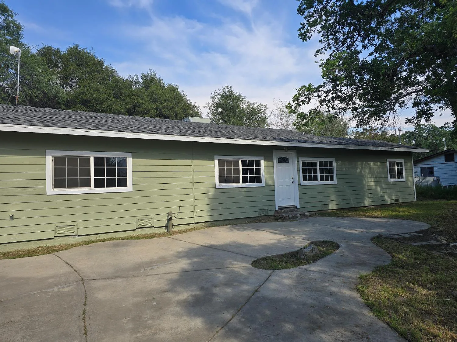 40210 Millwood Rd photo 1