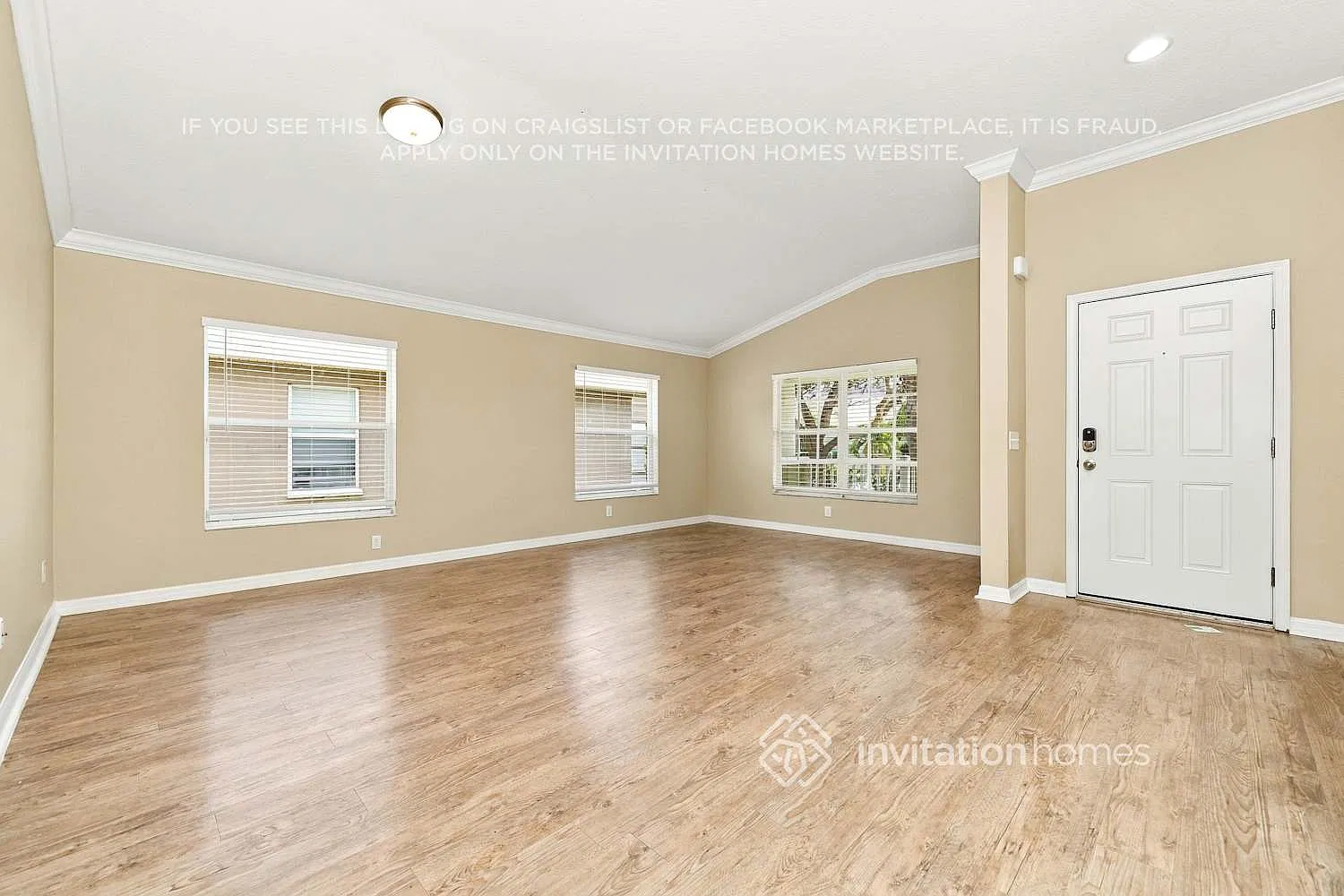 1619 Bonita Bluff Ct Ruskin, FL 33570 — Photo 3
