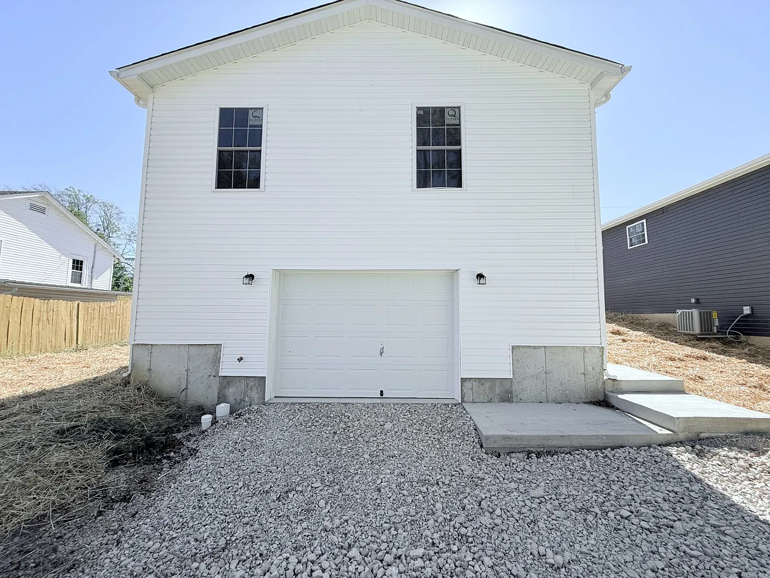 539 East Vine Street - 1 — Photo 2
