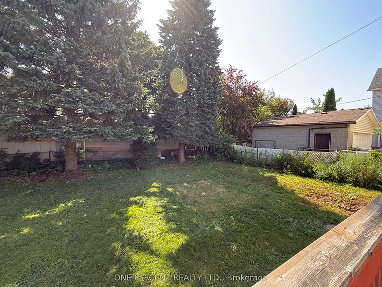 5082 Saint Lawrence Ave — Photo 24