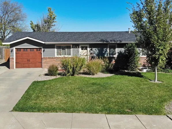 1213 Motz Ave, Hays, KS 67601