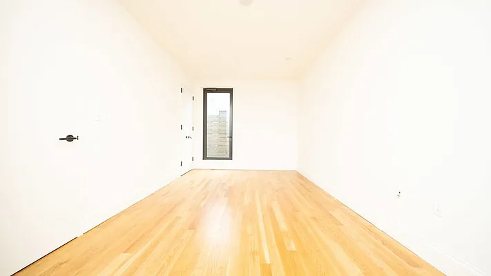 Rented by Nooklyn NYC LLC | media 53