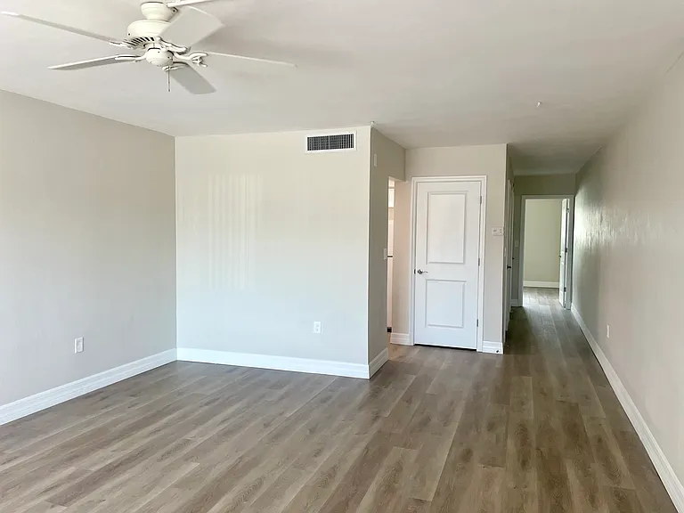 6161 Gulf Winds Dr #149 — Photo 3