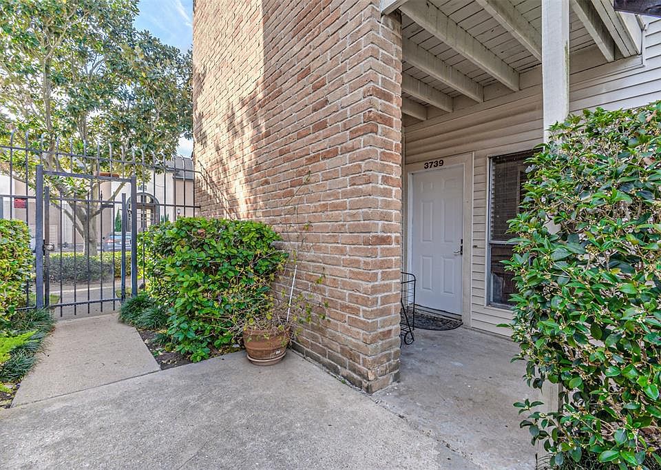 1st image of 3739 Thistlemont Dr #99