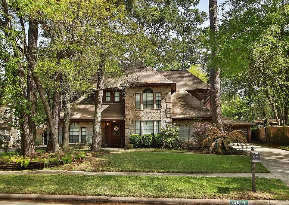 1st image of 15014 Hiddenwood Dr