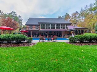 1894 Riverside Dr, Lexington, NC 27292