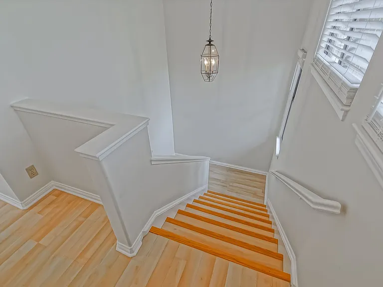23 Coronado Ct — Photo 33