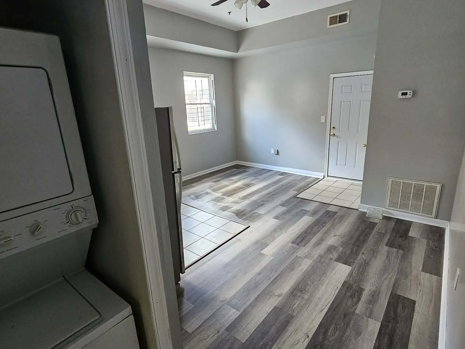 2 bed, $1,400 — Photo 4