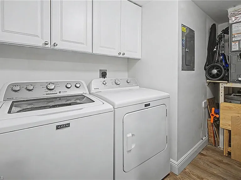 7065 Dennis Cir #F103 — Photo 22