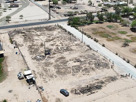 3rd image of 11790 S AIRPORT Road #-