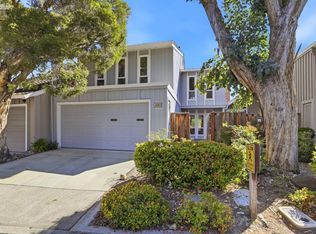320 Pine Wood Ln, Los Gatos, CA 95032