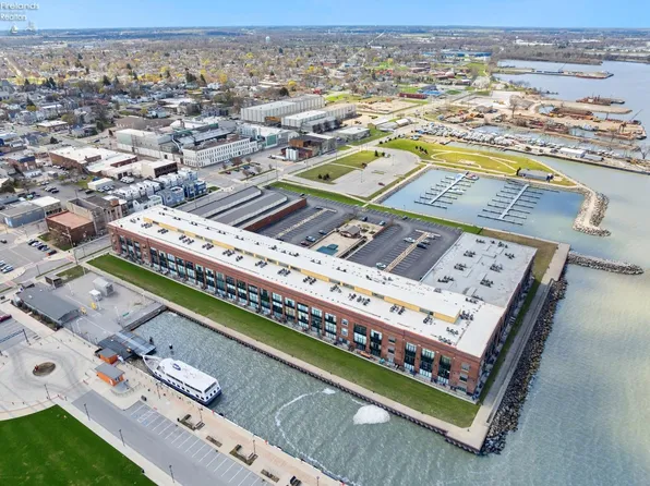 401 W Shoreline Dr Unit 133, Sandusky, OH 44870