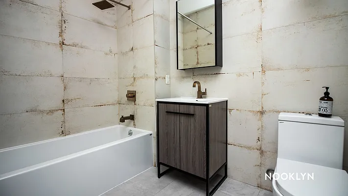 Rented by Nooklyn NYC LLC | media 29