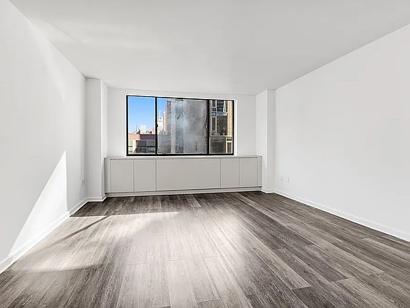 2nd image of 520 W 43rd St APT 3B