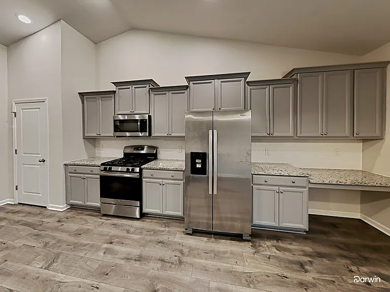 701 Redbud Ln — Photo 6