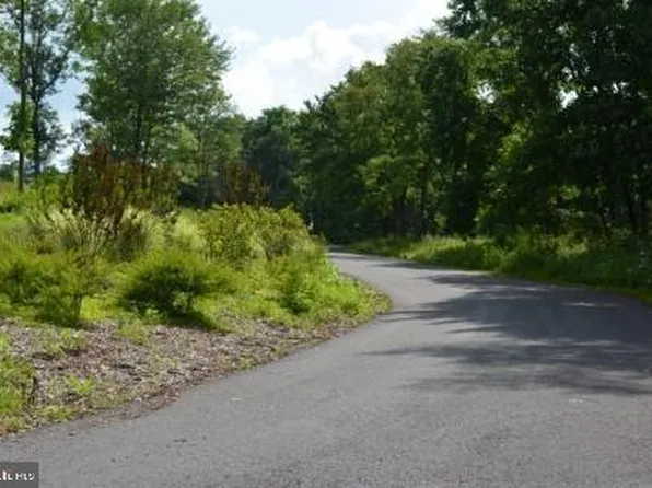 L-72 Mockingbird Rd, Harrisburg, PA 17112