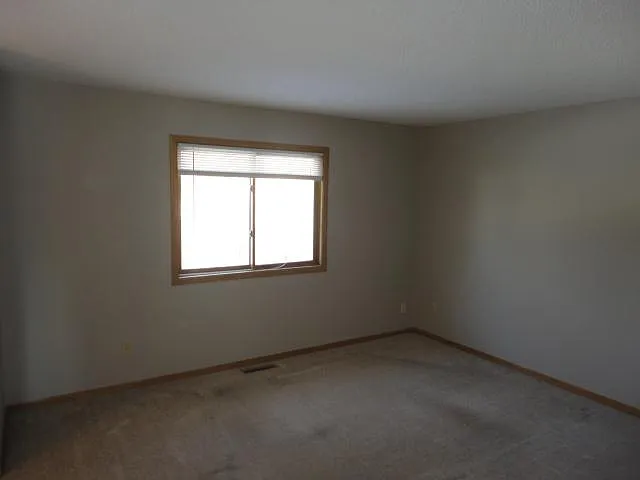 10578 Martin St NW — Photo 4