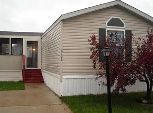 8106 Eastland Dr, Michigan City, IN 46360