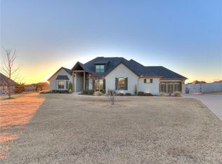 1380 Dragonfly Rd, Norman, OK 73071