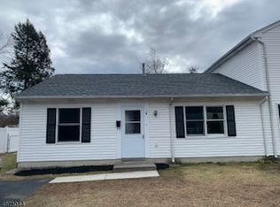 13 Dupont Ave, Haskell, NJ 07420