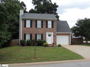 400 Twin Falls Dr, Simpsonville, SC 29680