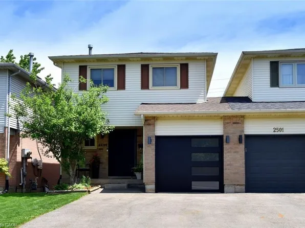 2499 Whittaker Dr, Burlington, ON L7P 4P9