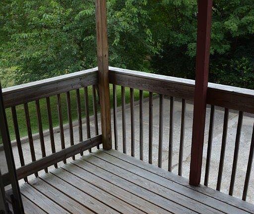 4th image of 3024 Round Hill Ct #B