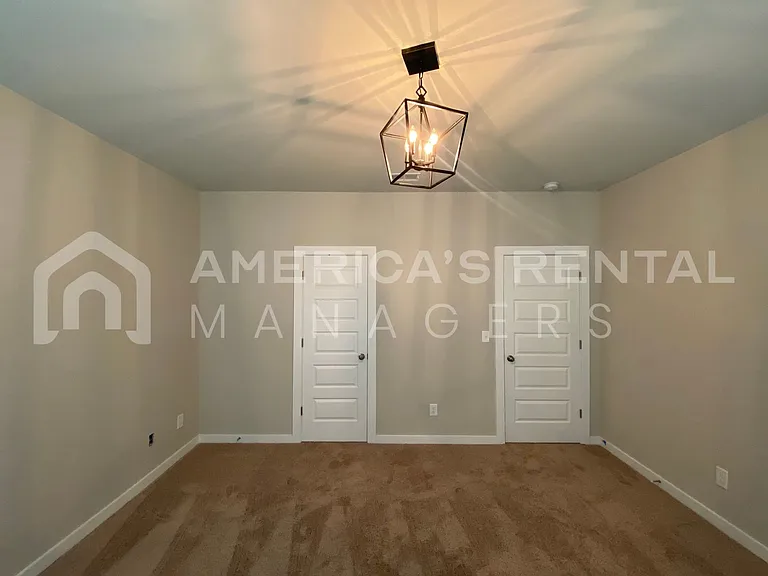 115 Avalon Way — Photo 23