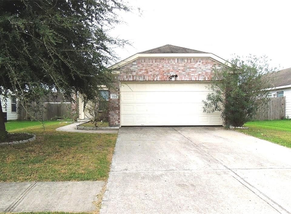 1st image of 7702 Fox Knoll Ln