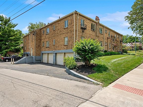 5th image of 2200 Far Hills Ave APT 4