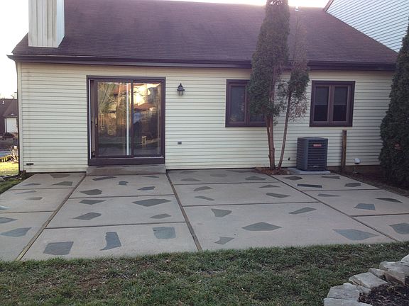 3rd image of 5407 Delray Dr