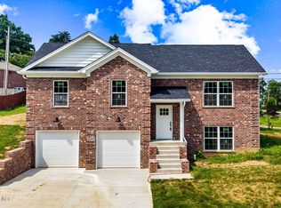 2125 Churchdown Ln, Louisville, KY 40214