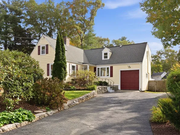 128 Laurel Dr, Needham, MA 02492