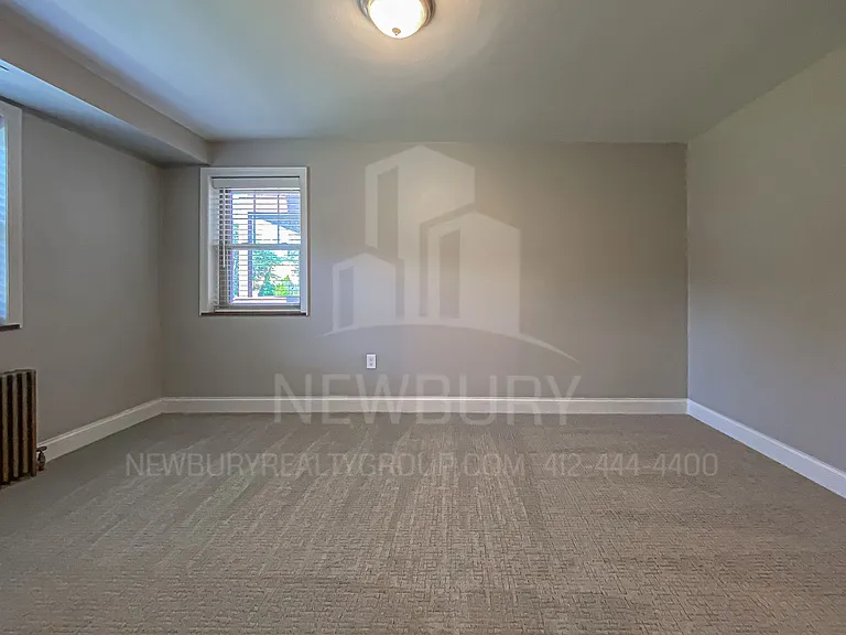 Aspen Court Apartments — Photo 18