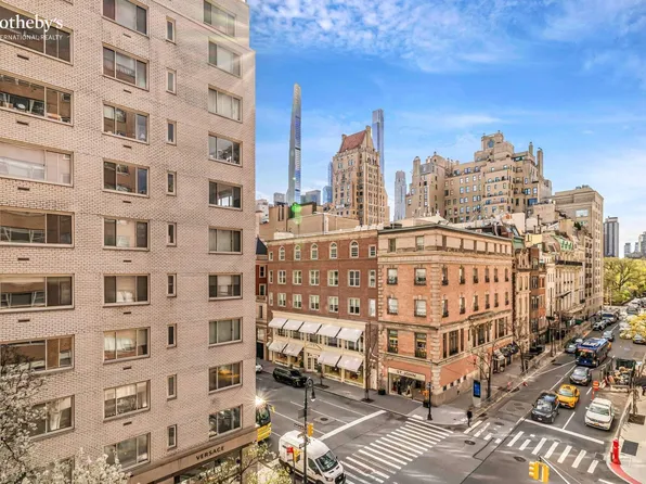 27 East 65th Street image 3 of 12