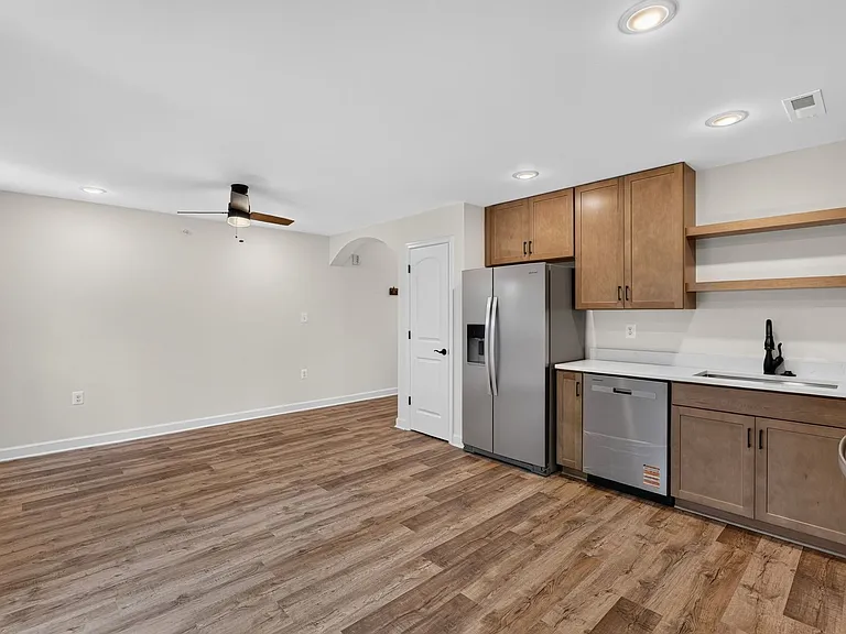 501 Roman Way #101 — Photo 11