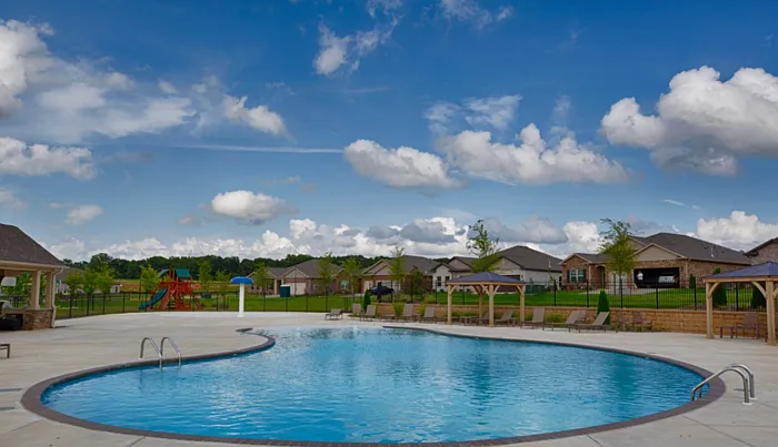 4 bed, 2.0 bath, 1884 sqft, $1,995 — Photo 2