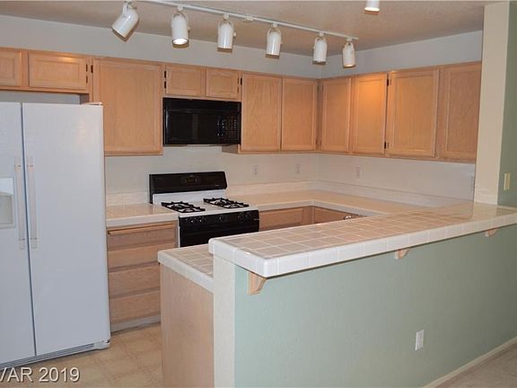 4th image of 8452 Boseck Dr Unit 283