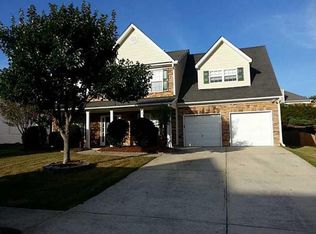 3961 Oak Crossing Dr, Suwanee, GA