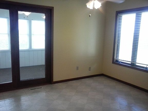 Eat In Kitchen with Sun Room