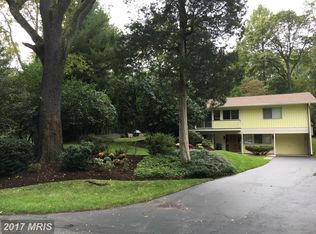 8221 Lilly Stone Dr, Bethesda, MD 20817