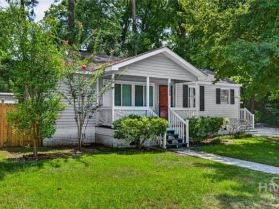 2nd image of 2305 Lorraine Drive