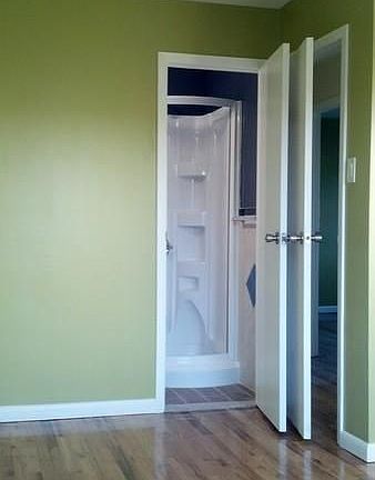 4th image of 2070 E 56th St