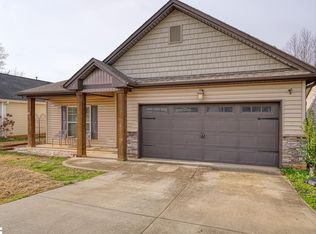 9 Cedar Brook Ct, Greenville, SC 29611