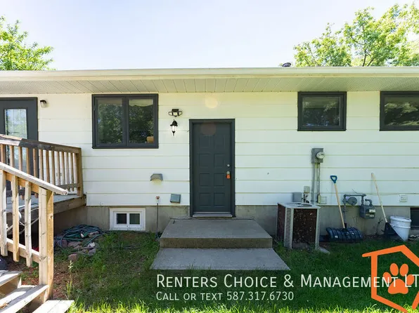 27B Laval Pl W, Lethbridge, AB T1K 4E9