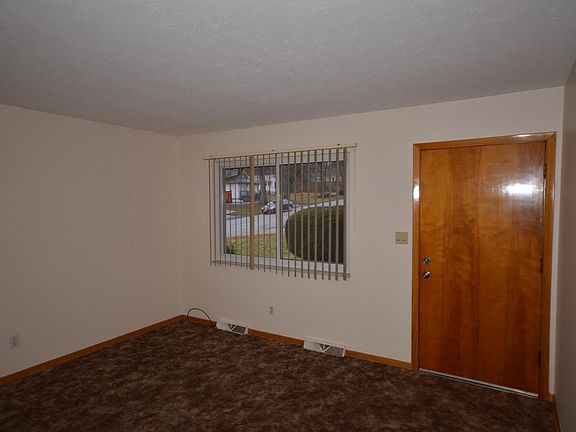 3rd image of 2435 & 2437 Congo St