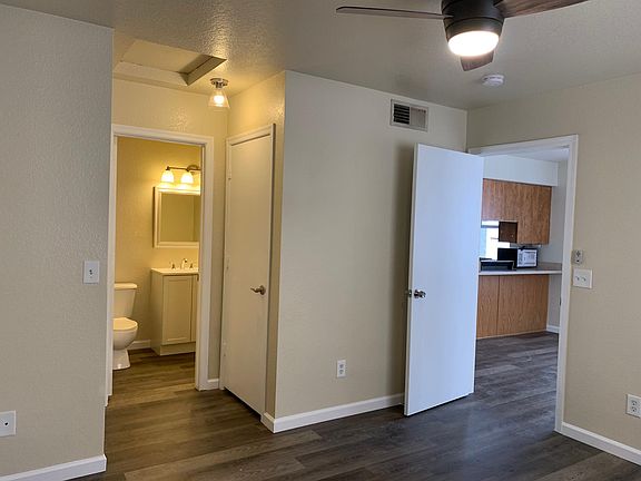 5th image of 444 W Ivyglen St #104