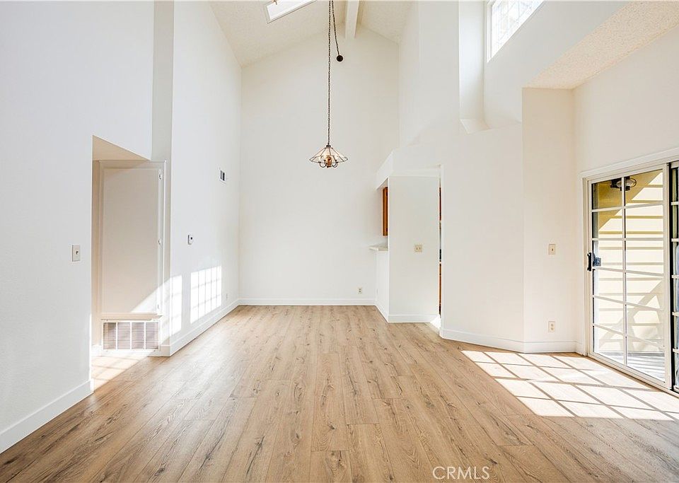 1st image of 6630 Clybourn Ave Unit 146