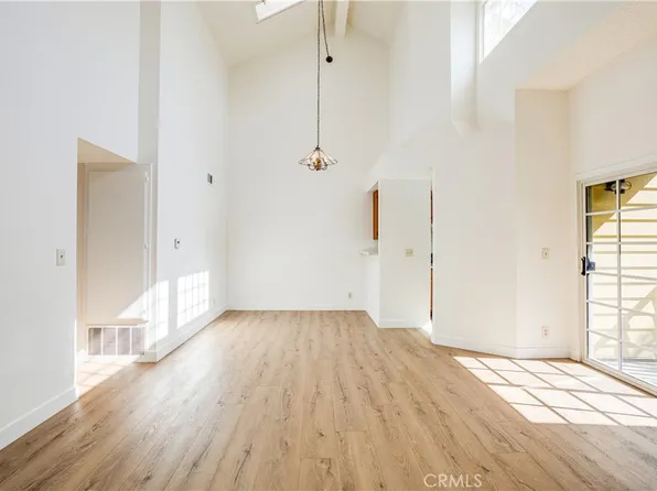 6630 Clybourn Ave Unit 146, North Hollywood, CA 91606